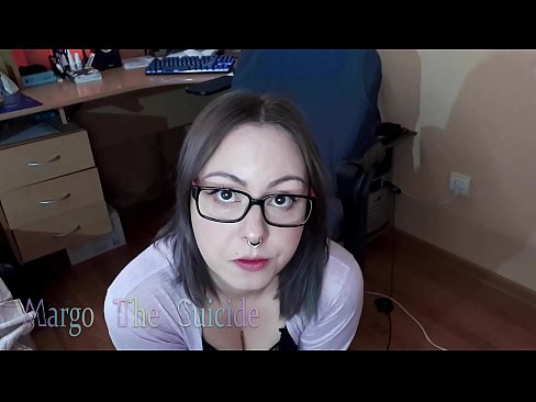 ❤️ Сексуальная Девушка В Очках Глубоко Сосет Фаллоимитатор На Камеру Анальное порно на нашем сайте ❌