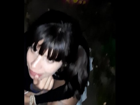 ❤️ На улице раздулся пенис в обмен на конфету Анальное порно на нашем сайте ❌
